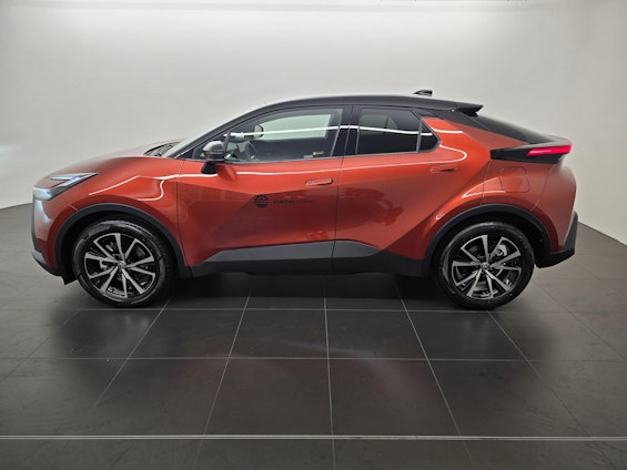 Vehicle image 2