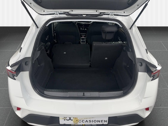 Vehicle image 11 Vehicle image 11