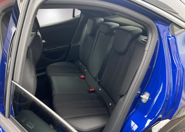 Vehicle image 13 Vehicle image 13