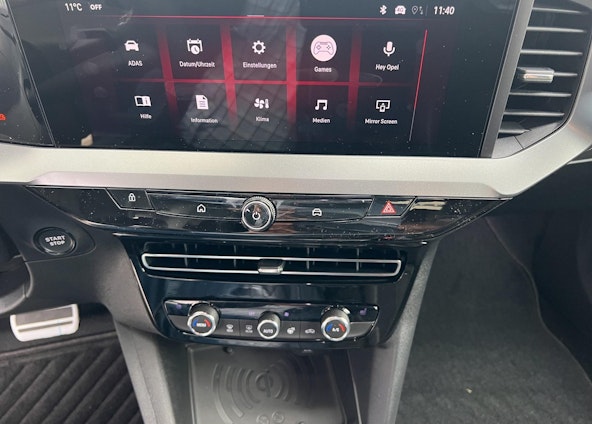 Vehicle image 12 Vehicle image 12