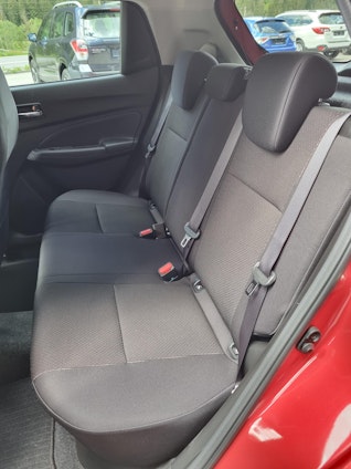 Vehicle image 9 Vehicle image 9