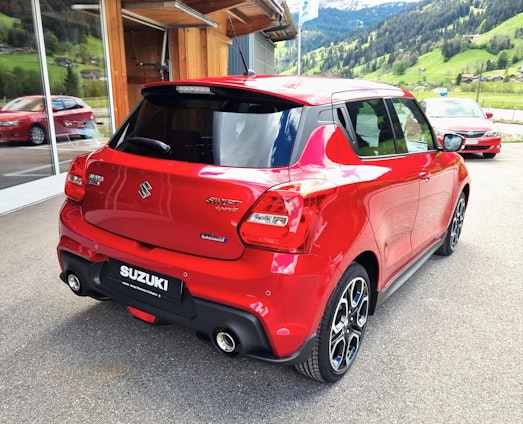 Vehicle image 4 Vehicle image 4