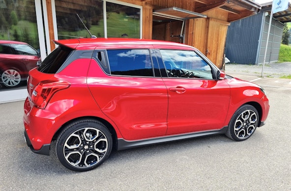 Vehicle image 5 Vehicle image 5