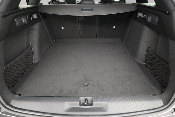 Vehicle image 5 Vehicle image 5