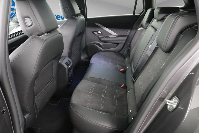 Vehicle image OPEL ASTRA