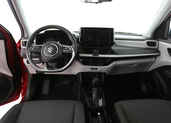 Vehicle image 4 Vehicle image 4