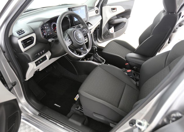 Vehicle image 3 Vehicle image 3