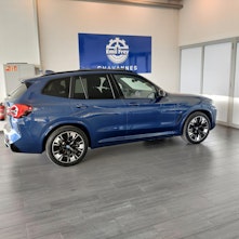 Vehicle image BMW iX3 E-Motor