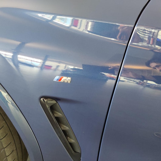 Vehicle image BMW iX3