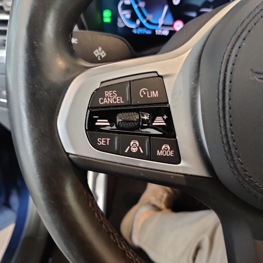 Vehicle image BMW iX3