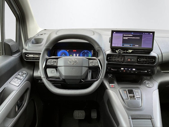 Vehicle image 12 Vehicle image 12