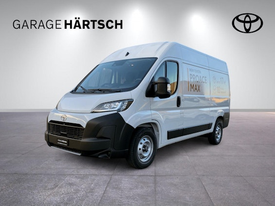 First vehicle image First vehicle image