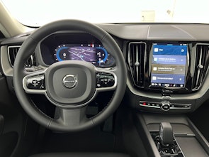 Vehicle image VOLVO XC60 2.0 B5 MH Plus Dark AWD / ab 3,99% Leasing bei Abschluss einer Protect Autoversicherung