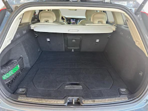 Fahrzeugbild VOLVO V60 Cross Country 2.0 B4 Ultimate AWD