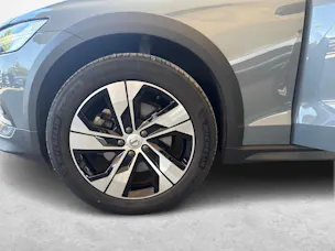 VOLVO V60 Cross Country 2.0 B4 Ultimate AWD