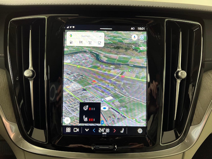 Vehicle image VOLVO V60