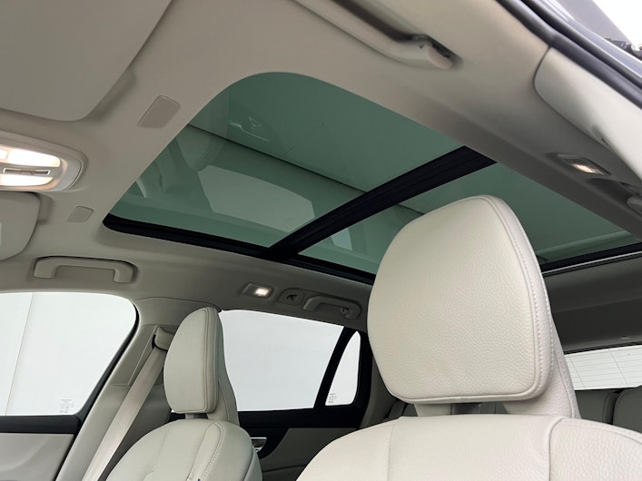 Vehicle image VOLVO V60