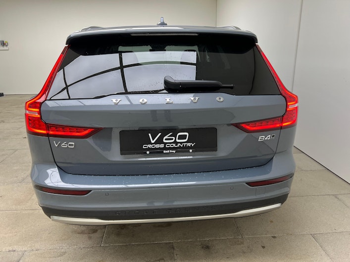 Vehicle image VOLVO V60