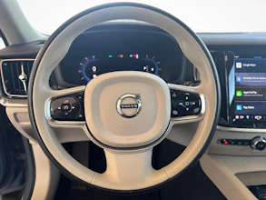 https://vehicle.imgix.net/3801146/f8588380-7326-42cb-82aa-ed00fa9ce88d.jpg