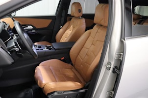 Vehicle image DS AUTOMOBILES 7 Crossback 1.6 E-Tense So Chic 4x4