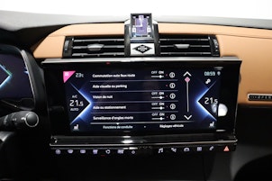Vehicle image DS AUTOMOBILES 7 Crossback 1.6 E-Tense So Chic 4x4