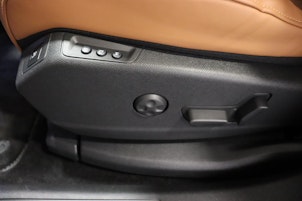 Vehicle image DS AUTOMOBILES 7 Crossback 1.6 E-Tense So Chic 4x4