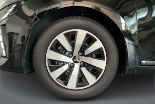 Vehicle image MITSUBISHI Colt 1.6 HEV Invite