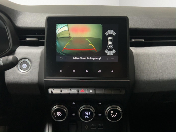 Vehicle image MITSUBISHI COLT