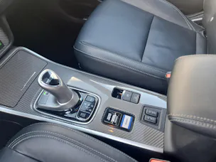 Mitsubishi Outlander 2.4 PHEV Diamond Crochet
