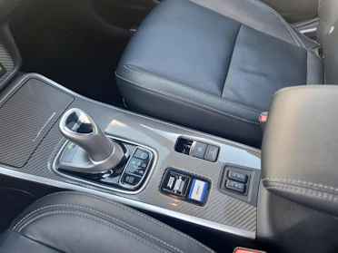 MITSUBISHI OUTLANDER 12