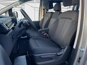 Hyundai Staria Wagon 1.6 GDi Hybride Amplia