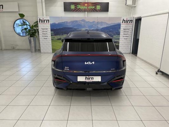 Vehicle image 3 Vehicle image 3