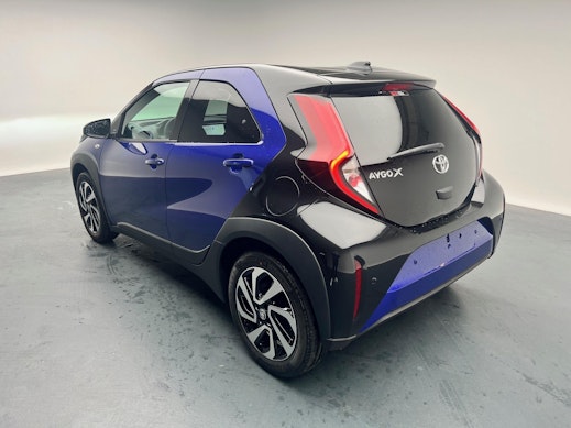TOYOTA Aygo X 1.0 VVT-i Trend 3