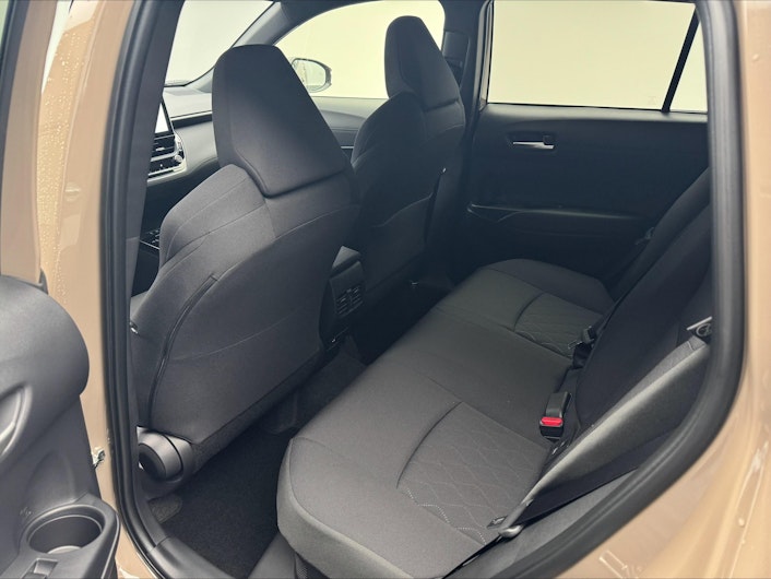 Vehicle image TOYOTA COROLLA CROSS