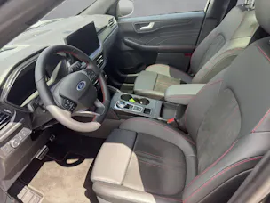Ford Kuga 2.5 Hybrid ST-Line X 4x4