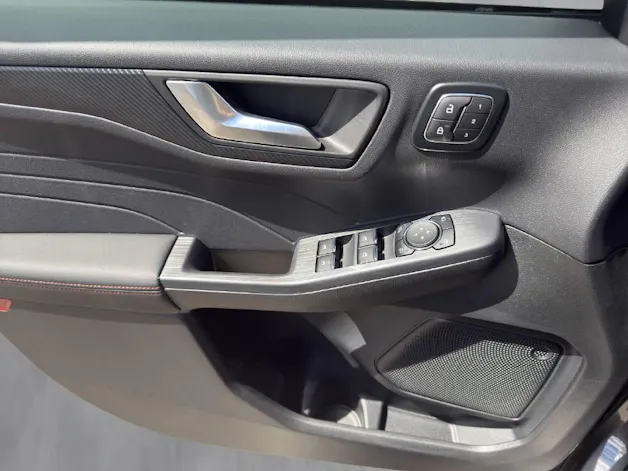 Ford Kuga 2.5 Hybrid ST-Line X 4x4
