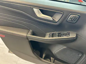 Ford Kuga 2.5 Hybrid ST-Line X 4x4