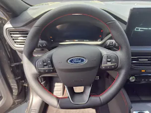 Ford Kuga 2.5 Hybrid ST-Line X 4x4