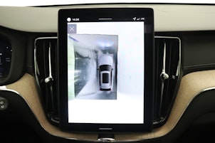 Vehicle image VOLVO XC60 2.0 T8 TE Ultra Dark eAWD