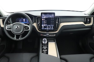 Vehicle image VOLVO XC60 2.0 T8 TE Ultra Dark eAWD