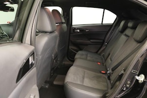 Vehicle image MITSUBISHI Eclipse Cross 2.4 PHEV Intense 4x4