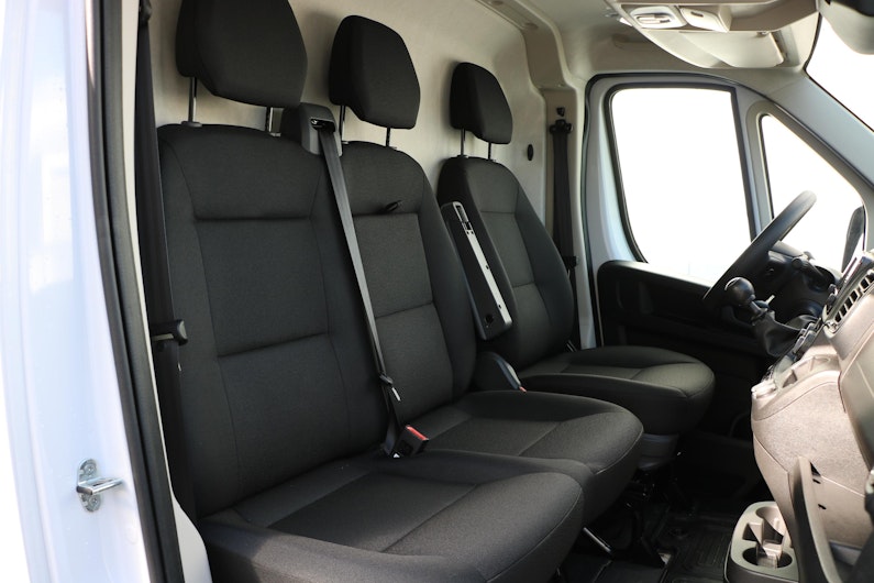 Vehicle image TOYOTA PROACE MAX