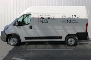 Vehicle image TOYOTA PROACE MAX Van 3.5 L2H2 2.2 D Active