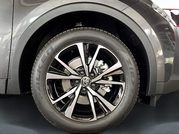 Toyota C-HR 2.0 PHEV Swiss Edition
