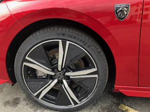 Peugeot 308 SW 1.6 PHEV 180 GT
