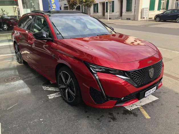 Peugeot 308 SW 1.6 PHEV 180 GT