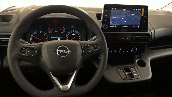 Vehicle image 10 Vehicle image 10