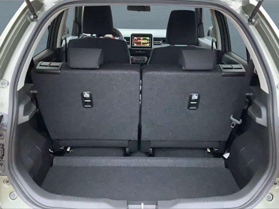 Vehicle image 23 Vehicle image 23