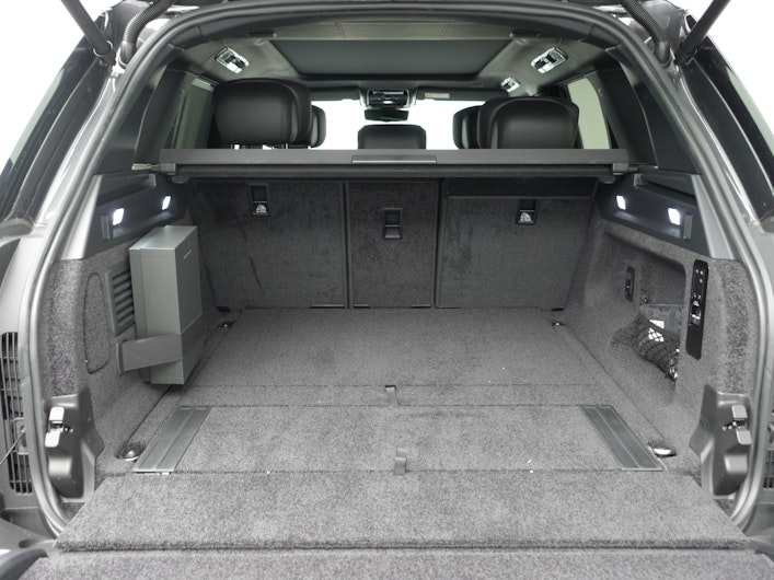 Vehicle image LAND ROVER RANGE ROVER