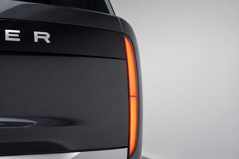 Vehicle image LAND ROVER RANGE ROVER